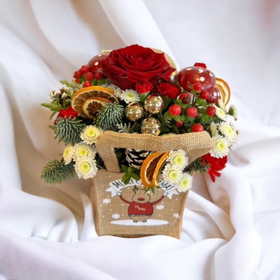 Yuletide Treasure