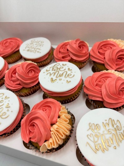 Kamila's Catering Valentine's Cupcakes