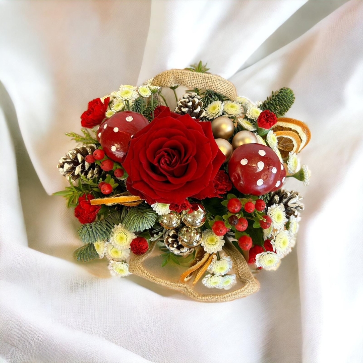 Yuletide Treasure
